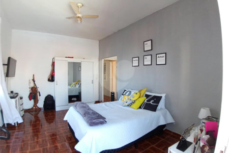 Casa à venda com 4 quartos, sendo 2 suítes, em Jardim São Paulo(zona Norte), São Paulo, SP