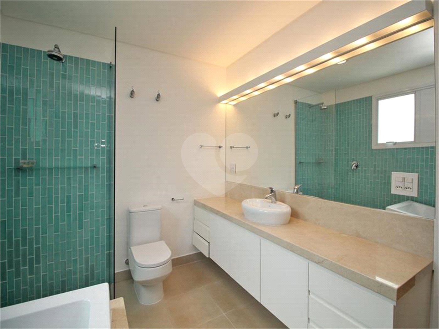 Casa à venda com 3 suítes no condomínio Brooklin Hills, São Paulo - SP