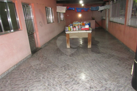 Casa à venda com 2 quartos em Jardim Nossa Senhora D'ajuda, Itaquaquecetuba, SP