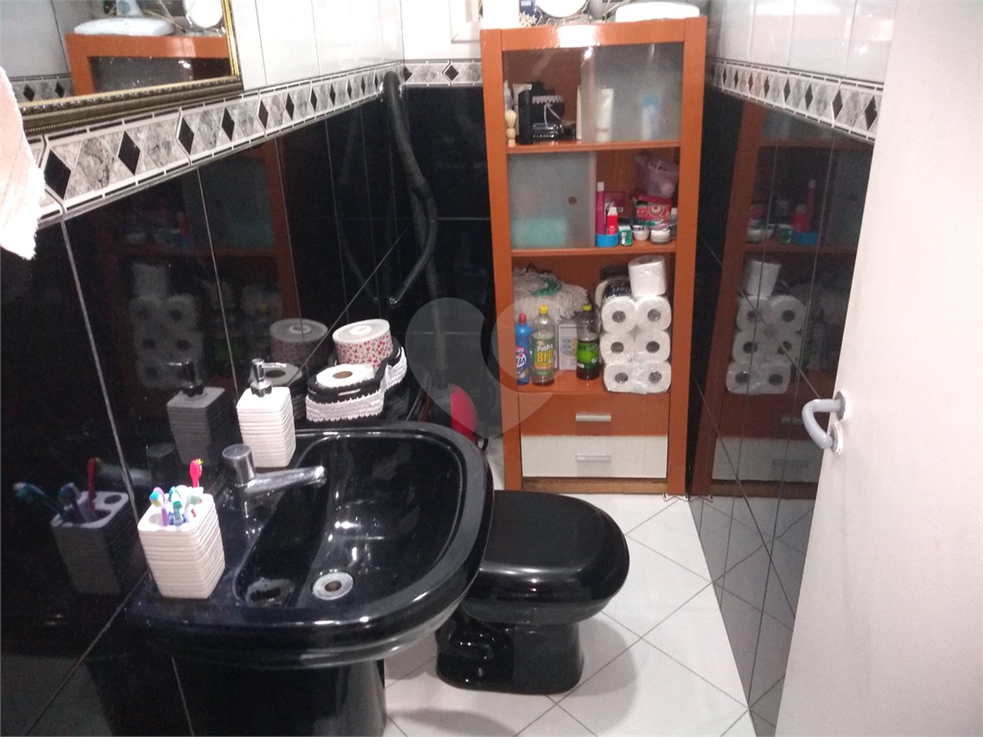 Casa à venda com 3 quartos, sendo 1 suíte,  em Jardim Planalto, Mogi das Cruzes, SP