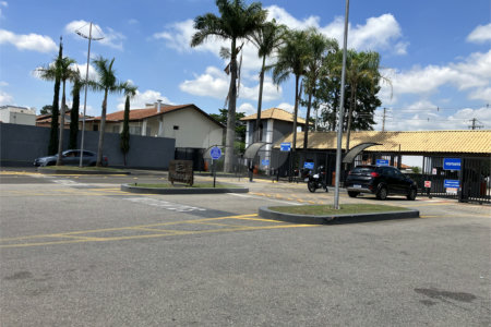 Casa à venda com 4 quartos, sendo 2 suítes, no condomínio Vivendas do Lago, Sorocaba - SP