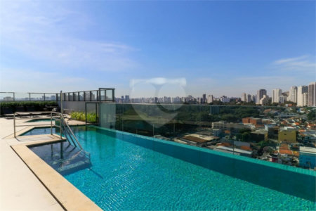 Apartamento à venda com 3 quartos, sendo 1 suíte, em Santo Amaro, São Paulo, SP
