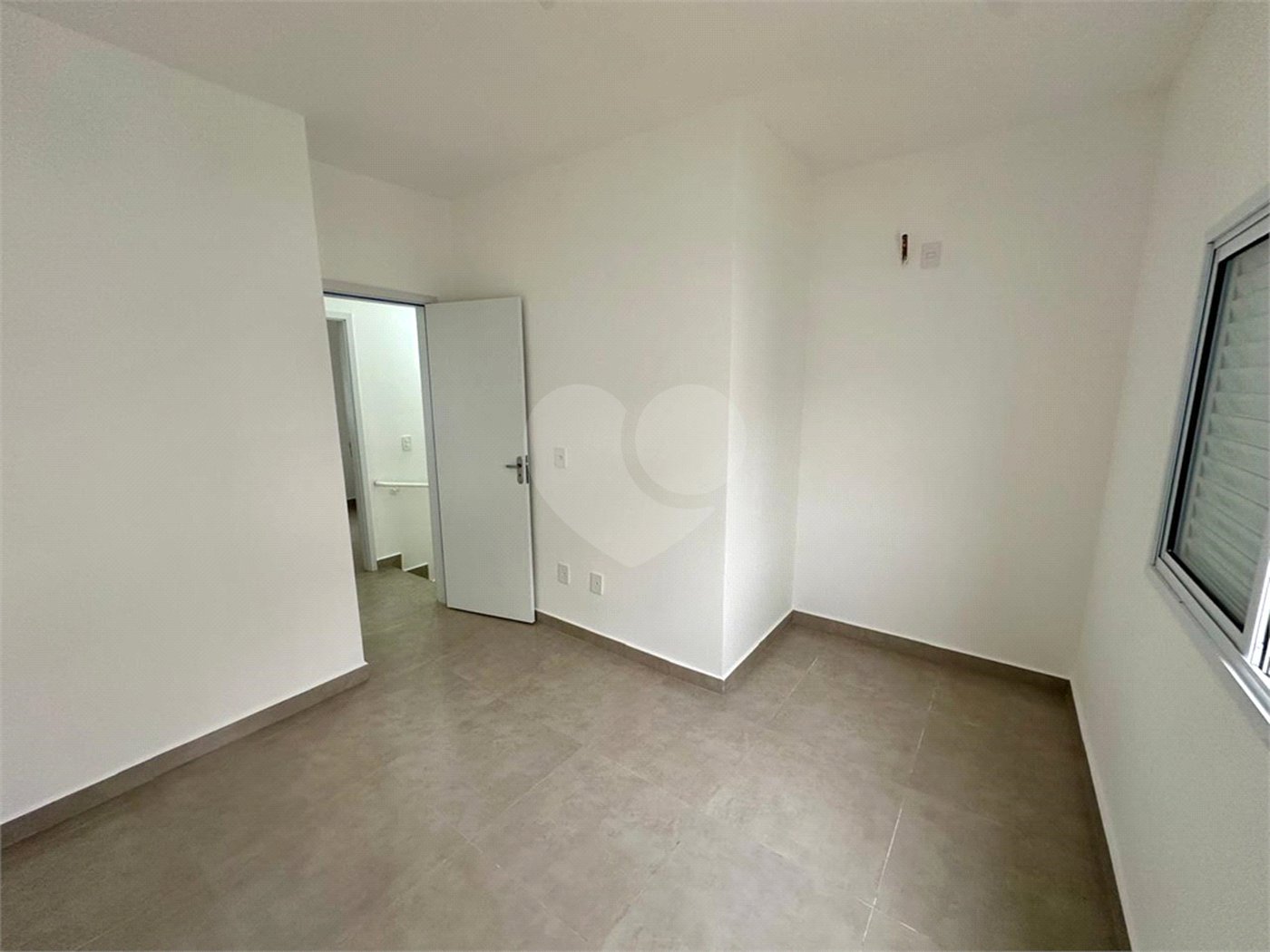 Casa à venda com 2 quartos no condomínio Residencial Vila Nova, Sorocaba - SP