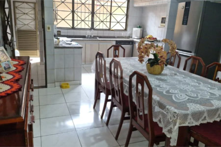 Casa à venda com 3 quartos, sendo 2 suítes, em Parque Residencial Cidade Universitária, Ribeirão Preto, SP