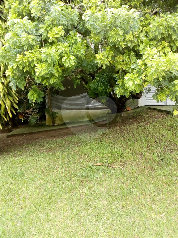 Chácara à venda com 3 quartos, sendo 1 suíte,  em Conjunto Habitacional Brás Cubas, Mogi das Cruzes, SP