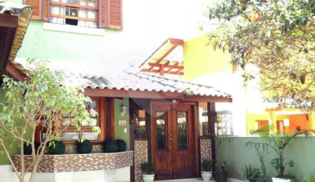 Casa em condomínio à venda com 4 quartos, sendo 2 suítes,  em Horto, São Paulo, SP