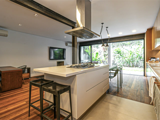 Casa à venda ou para alugar com 3 suítes no condomínio Palm Hill, São Paulo - SP
