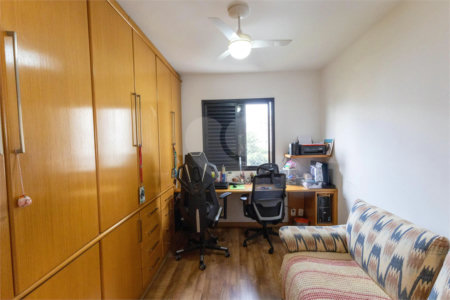 Apartamento à venda com 3 quartos, sendo 2 suítes, em Cidade Monções, São Paulo, SP