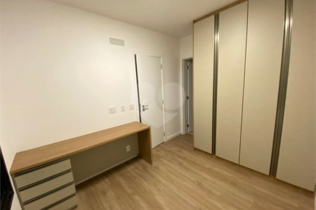 Apartamento com 89m² com 2 suites 2 vagas na Vila Mariana Condominio repleto de lazer. Aceita e estuda Permuta.