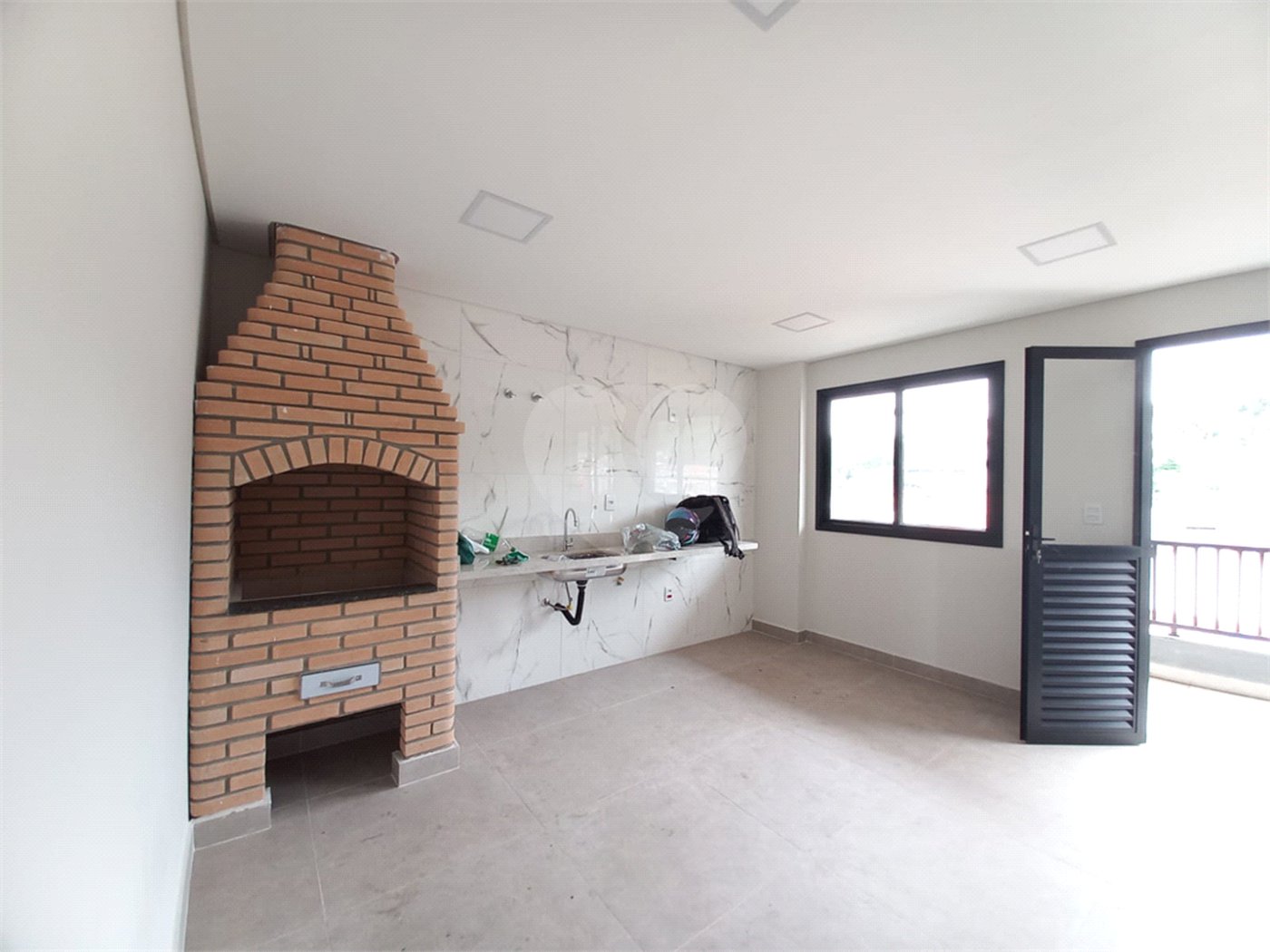 Apartamento à venda com 2 quartos em Tremembé, São Paulo, SP