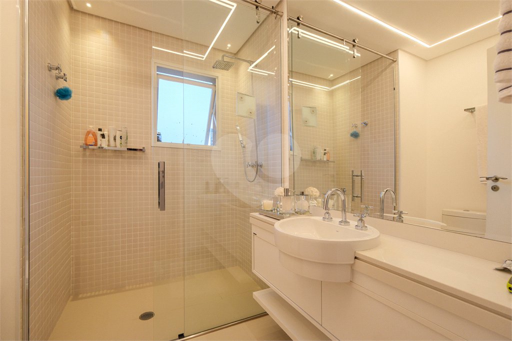 Apartamento à venda ou para alugar com 2 suítes em Jardim Paulistano, São Paulo, SP