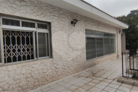 Casa à venda com 3 quartos, sendo 1 suíte, em Parque Jabaquara, São Paulo, SP