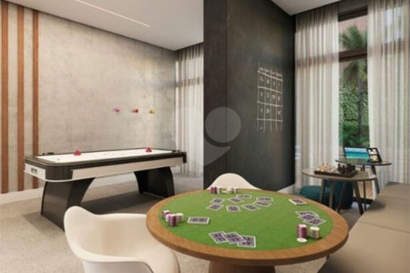 Apartamento à venda com 3 suítes em Moema, São Paulo, SP