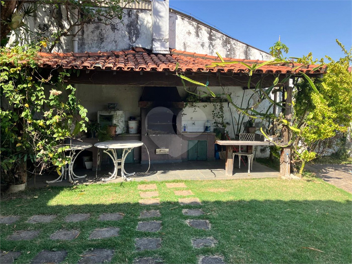 Casa à venda com 5 quartos, sendo 2 suítes,  em Vila Maria Alta, São Paulo, SP
