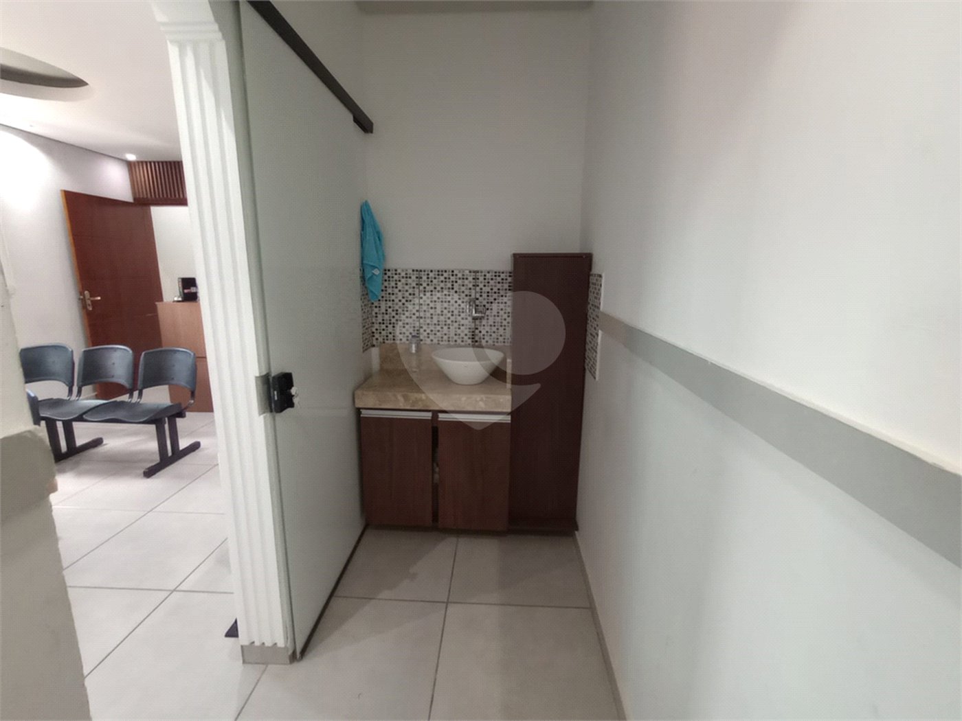 Sobrado à venda com 2 quartos, sendo 1 suíte, em Vila Vendramini, Itapetininga, SP
