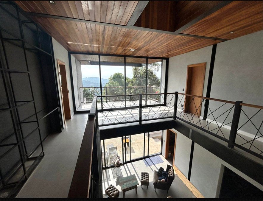 Casa à venda com 4 suítes no condomínio Residencial Bosque da Serra, Mairiporã - SP