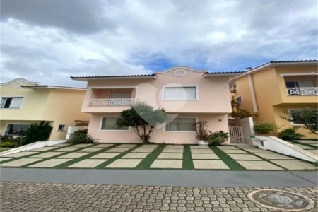 Casa à venda com 4 quartos, sendo 3 suítes, no condomínio Villas Nova Tatuapé I, São Paulo - SP
