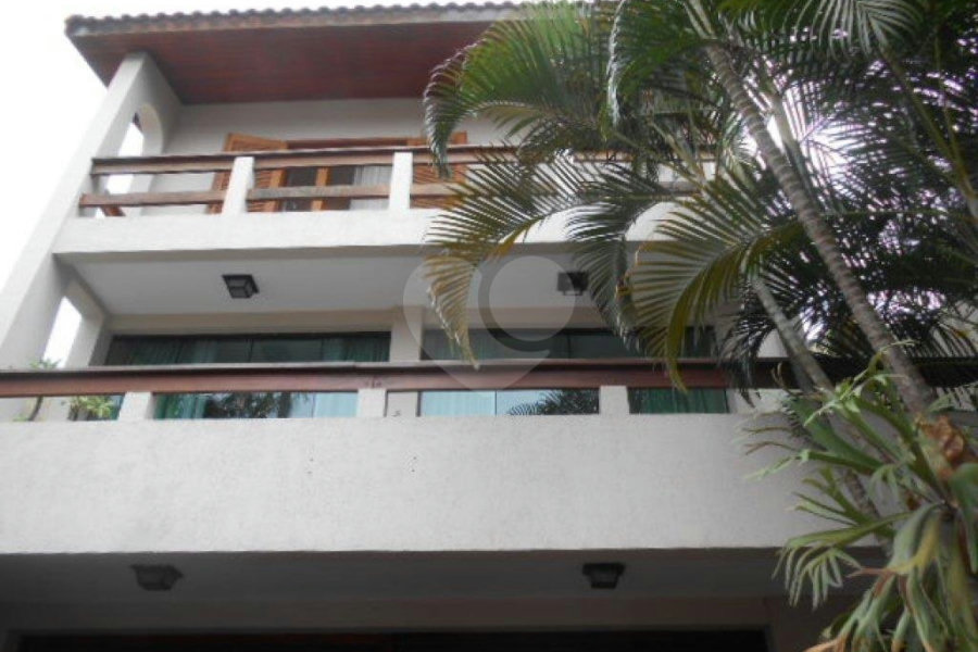 Sobrado à venda com 3 suítes em Tremembé, São Paulo, SP