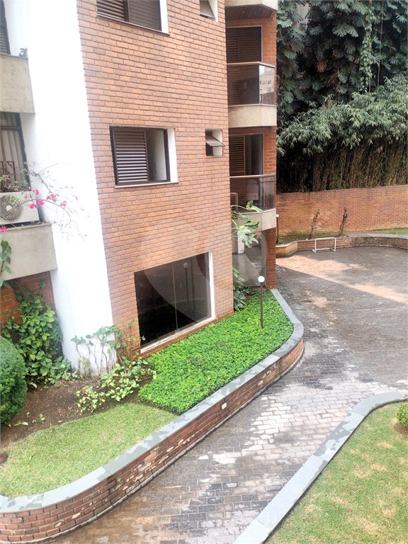 Apartamento à venda com 3 quartos, sendo 1 suíte, em Real Parque, São Paulo, SP