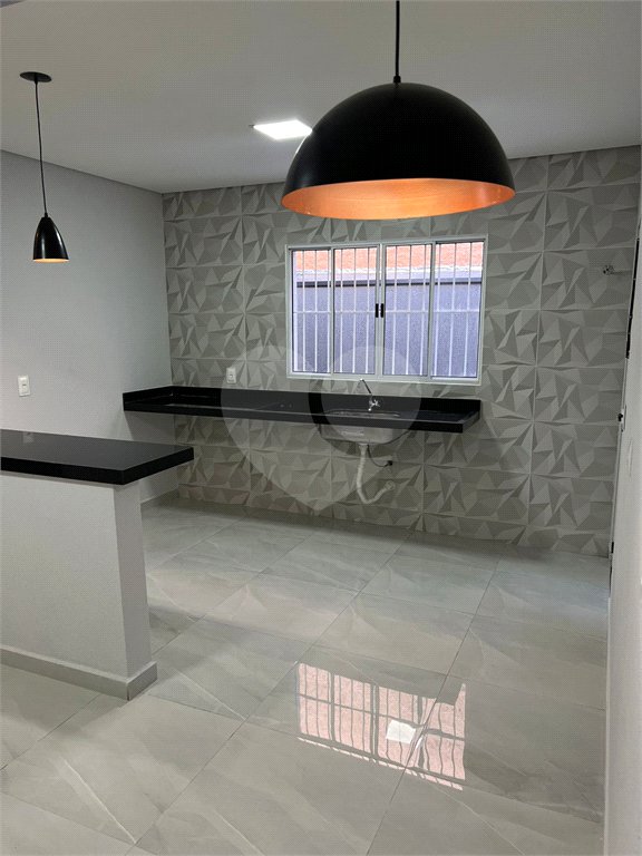 Casa à venda com 3 quartos, sendo 1 suíte, em Loteamento Serra dos Cristais, Várzea Paulista, SP