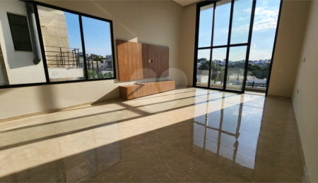 Casa à venda com 3 suítes no condomínio Santa Isabel I, Louveira - SP