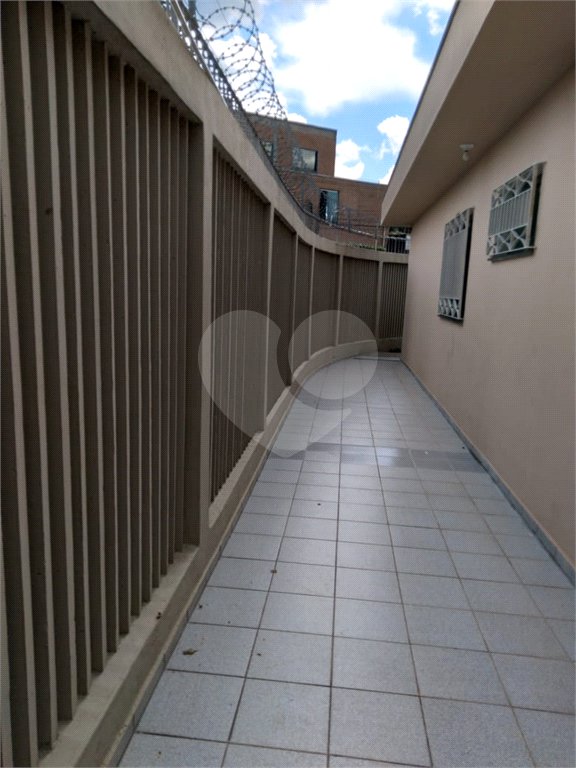 Casa Térrea à venda com 3 quartos, sendo 1 suíte, em Vila Galvão, Guarulhos, SP