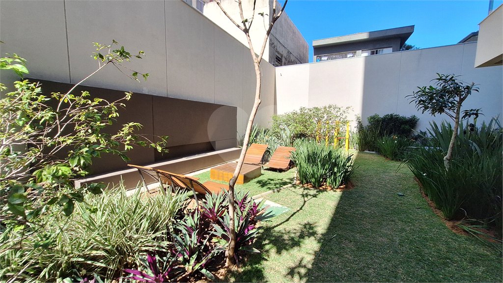 Apartamento à venda com 3 suítes em Vila Romana, São Paulo, SP