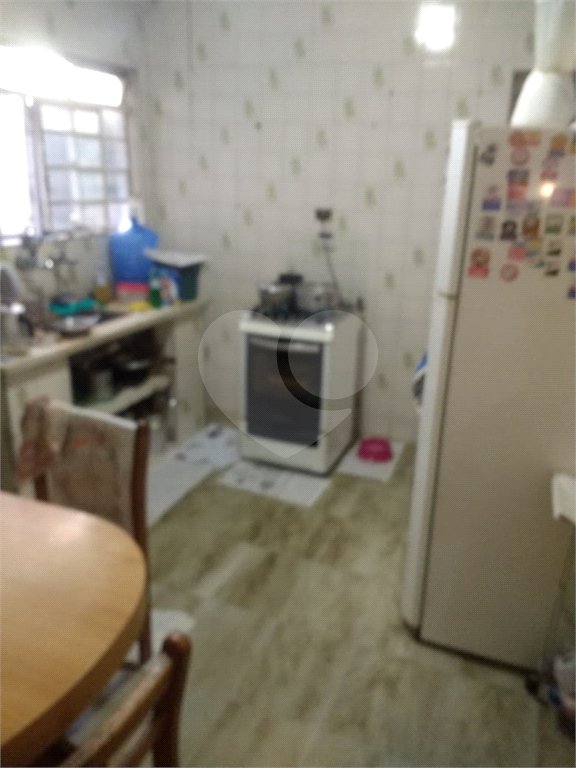 Sobrado à venda com 2 quartos em Pari, São Paulo, SP