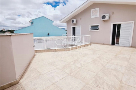 Sobrado à venda com 3 quartos, sendo 1 suíte, em Parque Residencial Villa dos Inglezes, Sorocaba, SP