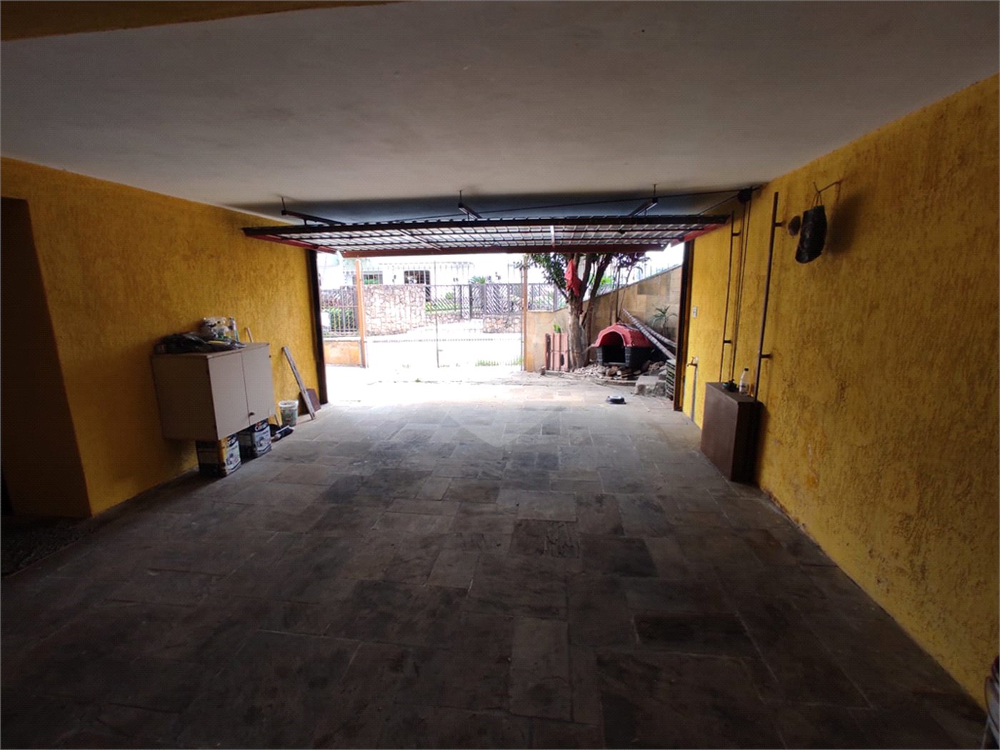Casa à venda com 4 quartos, sendo 1 suíte, em Vila Galvão, Guarulhos, SP