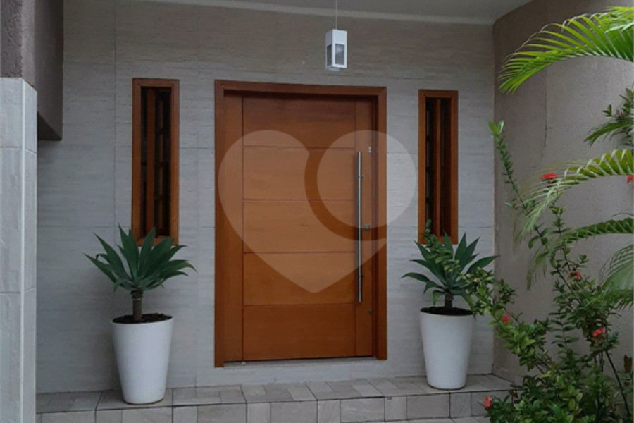 Casa à venda com 6 quartos, sendo 2 suítes,  em Limão, São Paulo, SP
