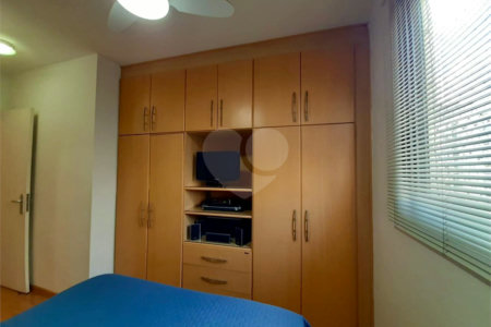 Apartamento para alugar com 3 quartos, sendo 1 suíte, em Vila Olímpia, São Paulo, SP
