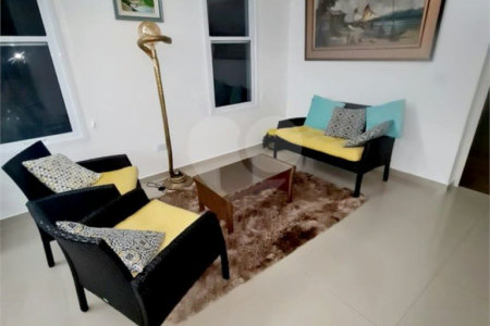 Casa à venda com 3 quartos, sendo 1 suíte, no condomínio Vale da Santa Fé, Vinhedo - SP
