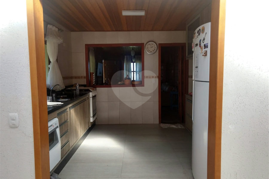 Casa à venda ou para alugar com 6 quartos, sendo 2 suítes, em Rio Acima, Mairiporã, SP