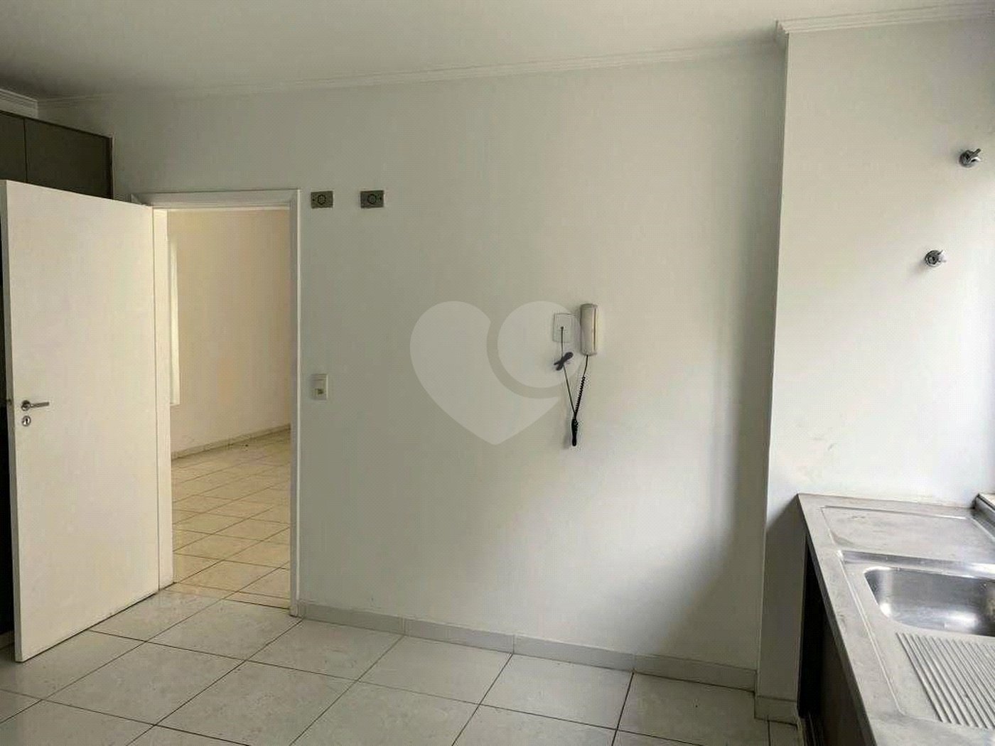 Apartamento para alugar com 3 quartos, sendo 1 suíte, em Paraíso, São Paulo, SP