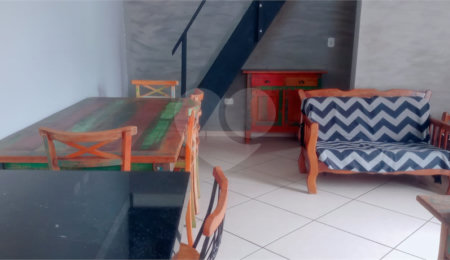 Casa à venda com 2 quartos, sendo 1 suíte,  em Capela, Vinhedo, SP
