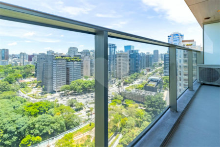 Apartamento à venda ou para alugar com 1 quarto em Vila Olímpia, São Paulo, SP