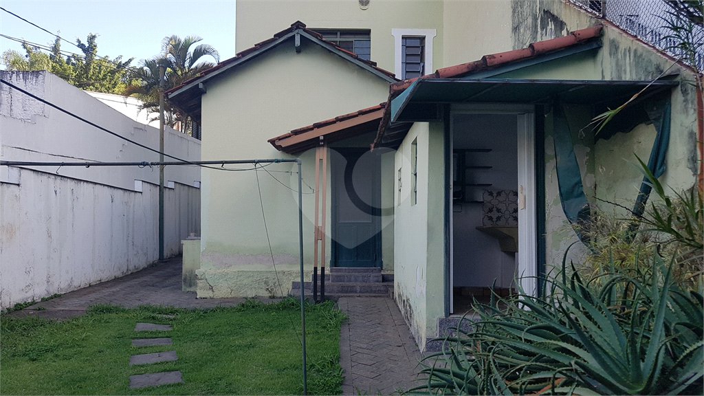 Sobrado à venda com 3 quartos em Horto Florestal, São Paulo, SP