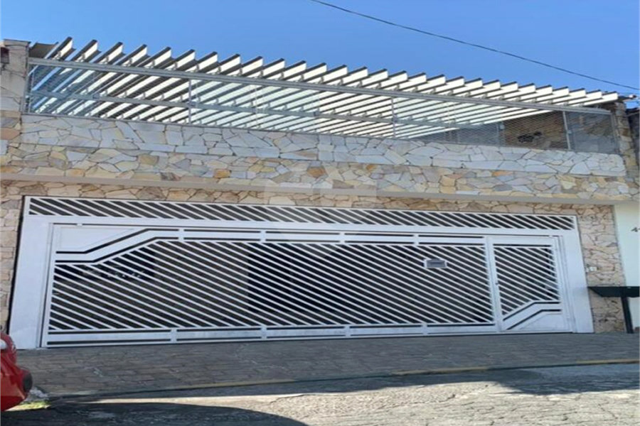 Sobrado à venda com 3 quartos, sendo 1 suíte, em Vila Nova Cachoeirinha, São Paulo, SP