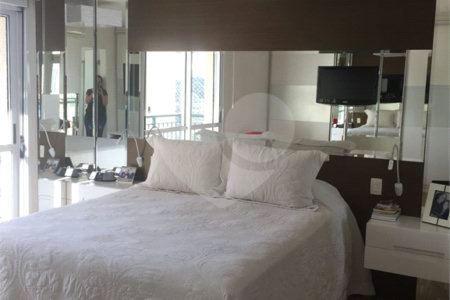 Apartamento à venda com 4 suítes em Vila Gertrudes, São Paulo, SP