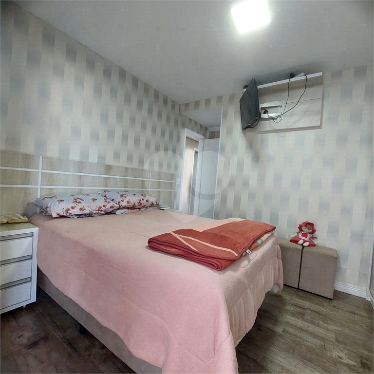 Apartamento à venda com 3 quartos, sendo 1 suíte, em Jardim Flor da Montanha, Guarulhos, SP