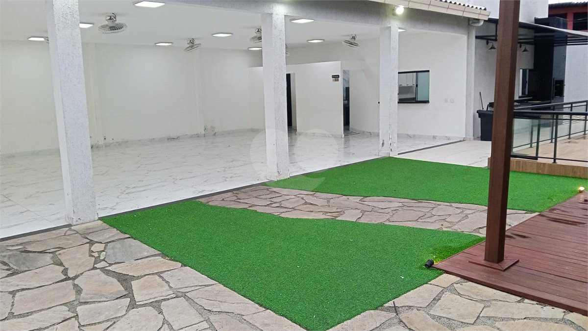 Salão Comercial à venda em Santíssimo, Rio de Janeiro, RJ