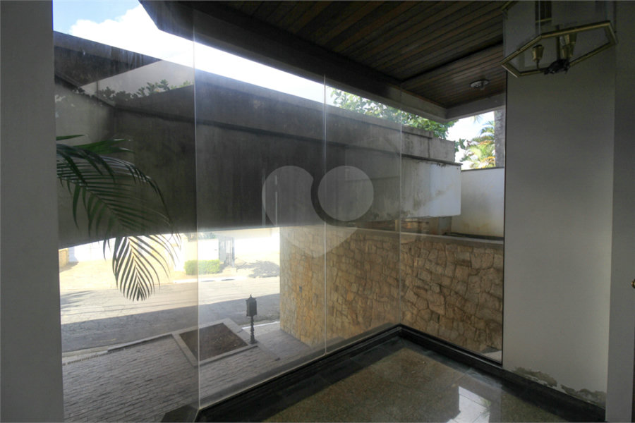 Casa à venda com 5 quartos, sendo 3 suítes, em Jardim São Bento, São Paulo, SP
