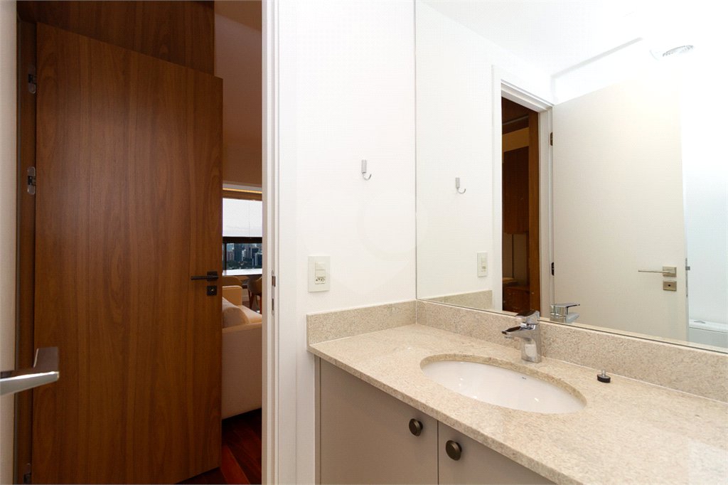 Apartamento à venda com 1 suíte em Pinheiros, São Paulo, SP