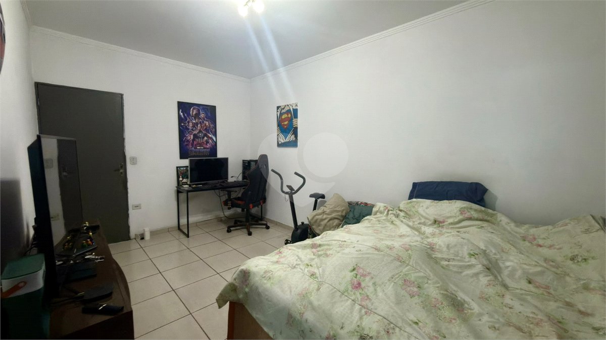Sobrado à venda com 4 quartos, sendo 1 suíte, em Jardim Wanel Ville V, Sorocaba, SP