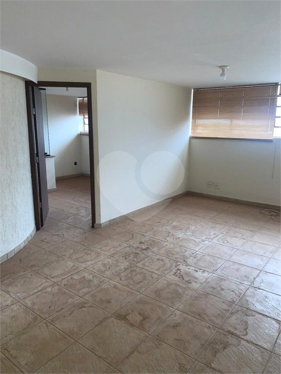 Prédio à venda no Centro, Araraquara, SP