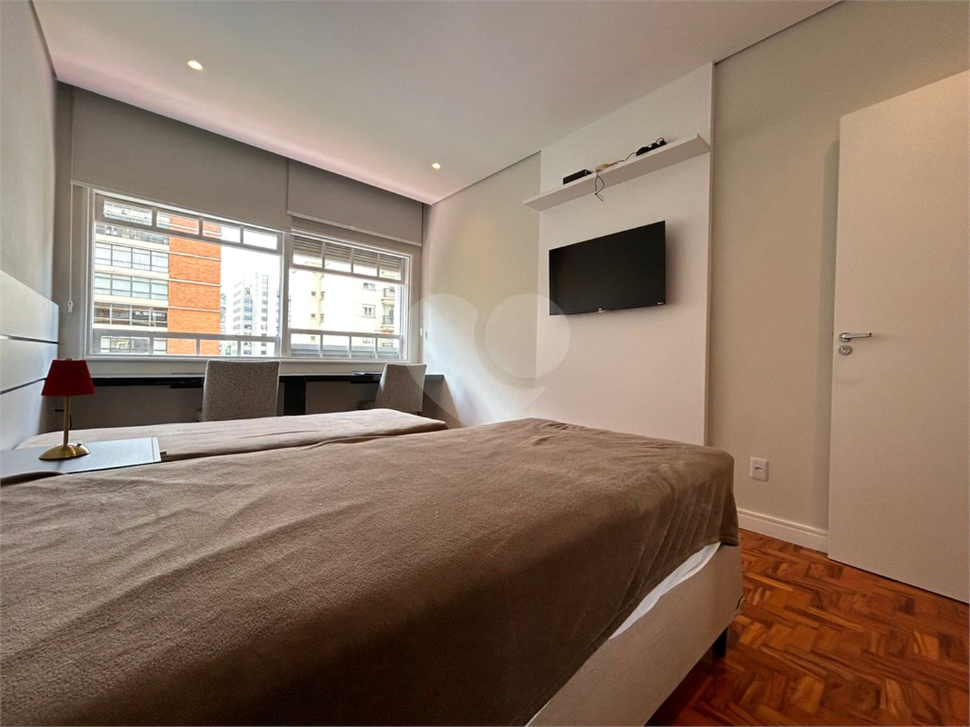 Apartamento à venda com 2 quartos, sendo 1 suíte, em Cerqueira César, São Paulo, SP