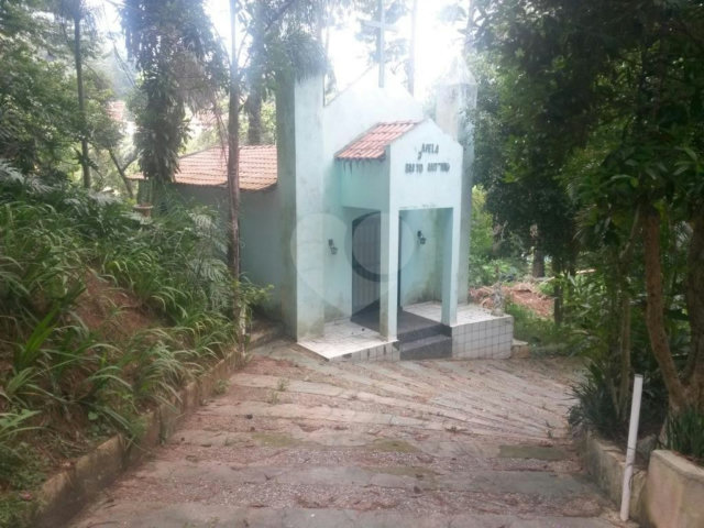 Casa Térrea à venda com 4 quartos, sendo 2 suítes,  em Serra da Cantareira, São Paulo, SP