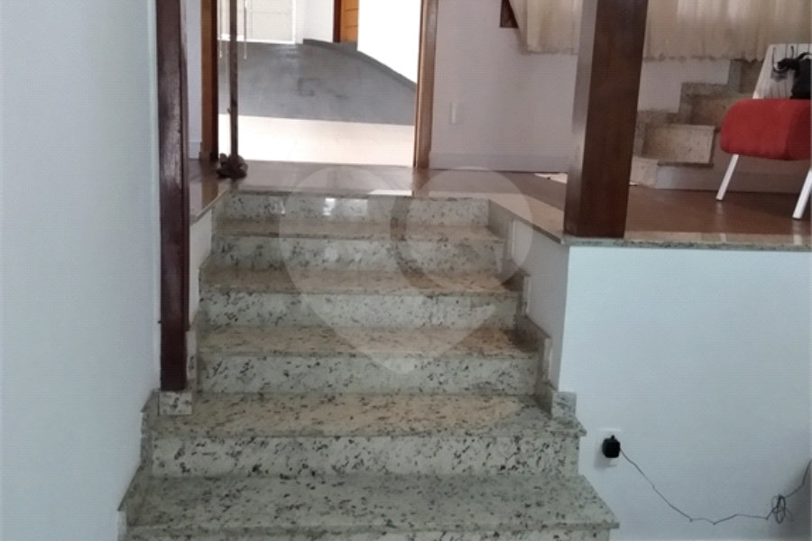 Sobrado à venda com 4 suítes em Mandaqui, São Paulo, SP