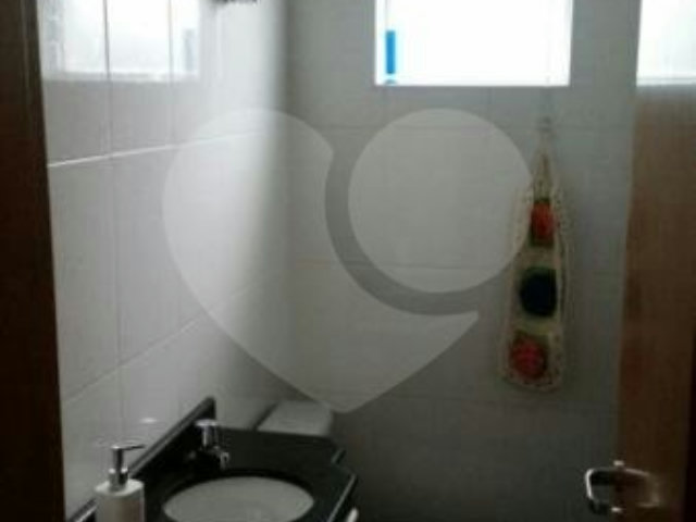 Casa à venda com 3 suítes em Vila Sônia, São Paulo, SP